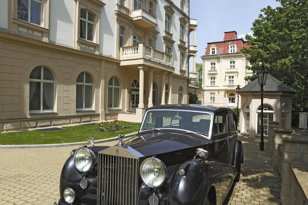 Bristol Kralovska Vila Karlovy Vary Esterno foto